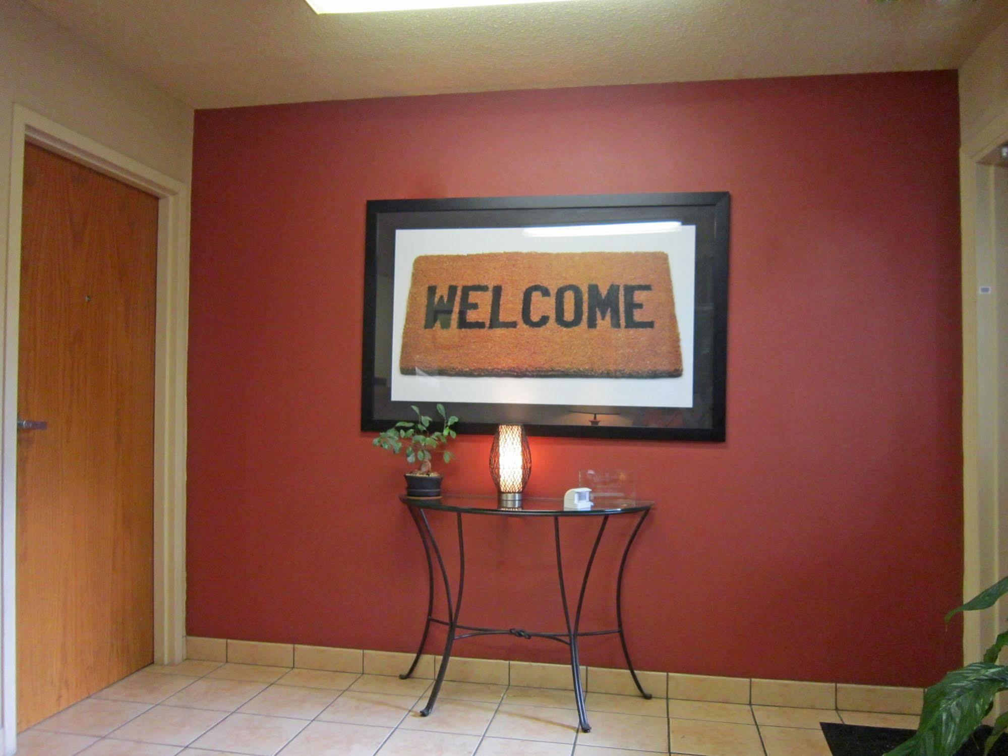 Hometowne Studios By Red Roof Orlando - Ucf Area Alafaya Eksteriør bilde